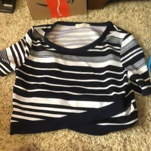MUST HAVE vintage looking striped navy and white shirt cropped great condition